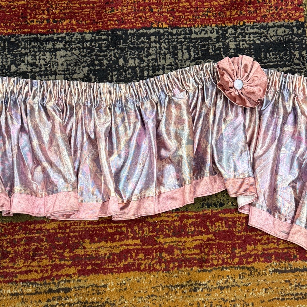 Pastel Metallic Pink and Purple Window Valance - Picture 2 of 9